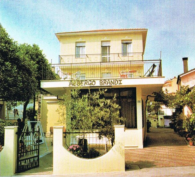Albergo Villa-Brandi --- Pensione Completa --- Bellaria – Igea Marina Kültér fotó